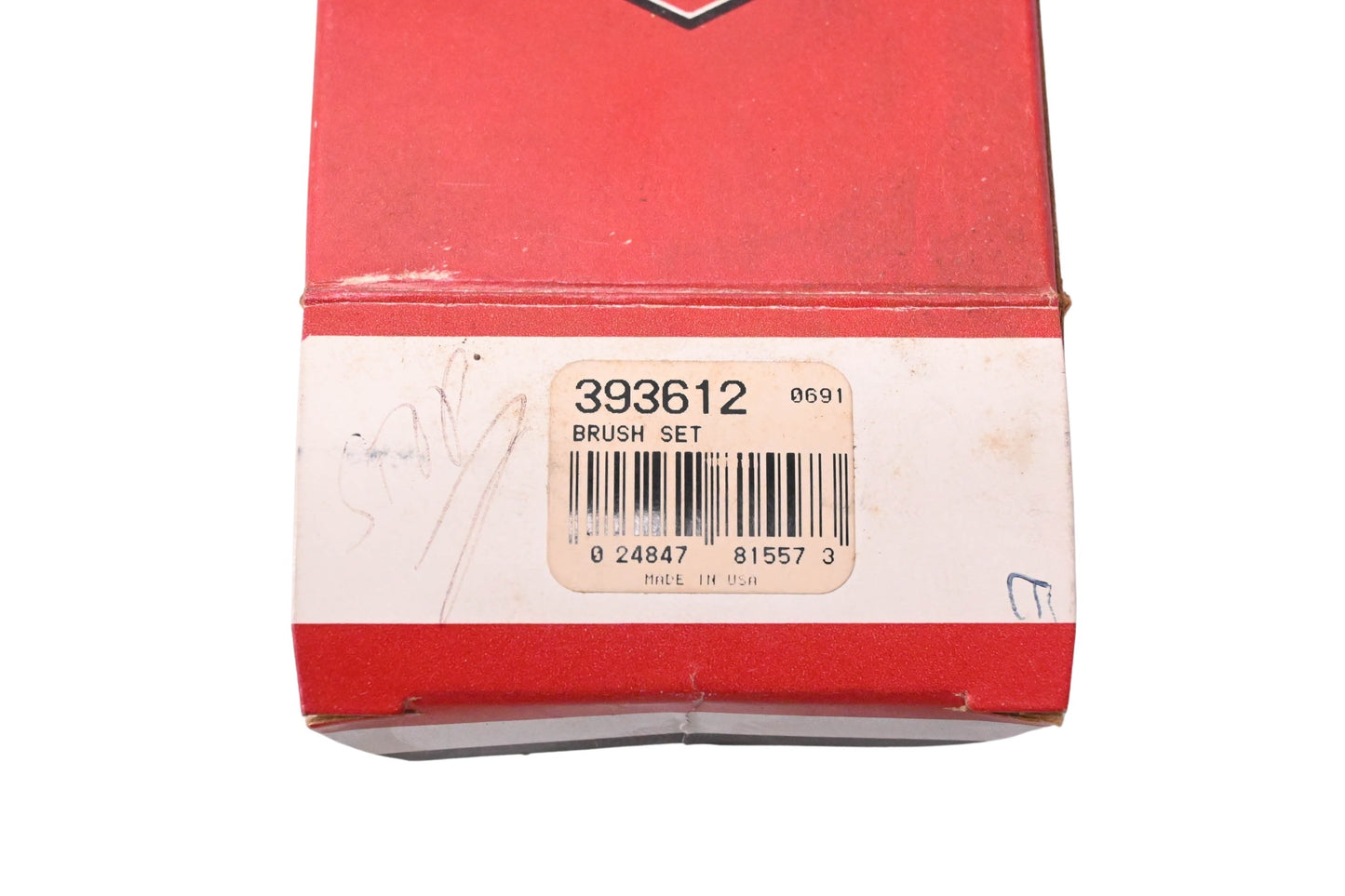 New OEM Briggs & Stratton 393612, 0691 Brush Kit NOS