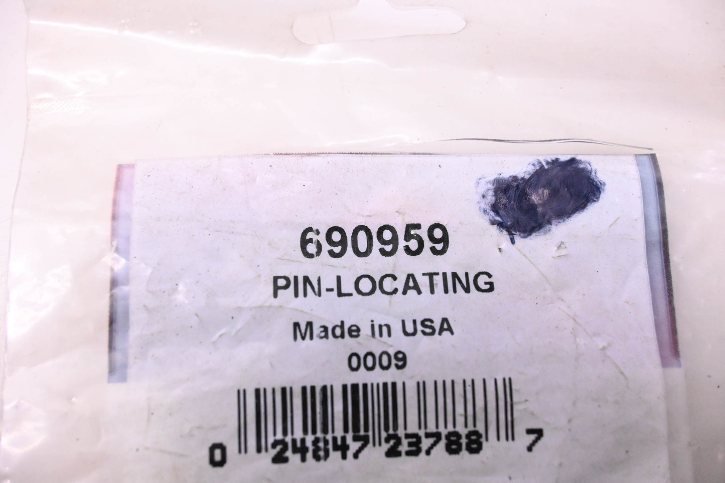 New OEM Briggs & Stratton 690959, 0009 Locating Pin NOS