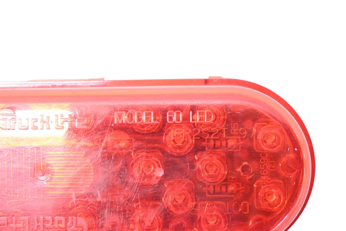 Truck-Lite 60 LED, 16P2S2T 97 Red Tail Lamp Assembly