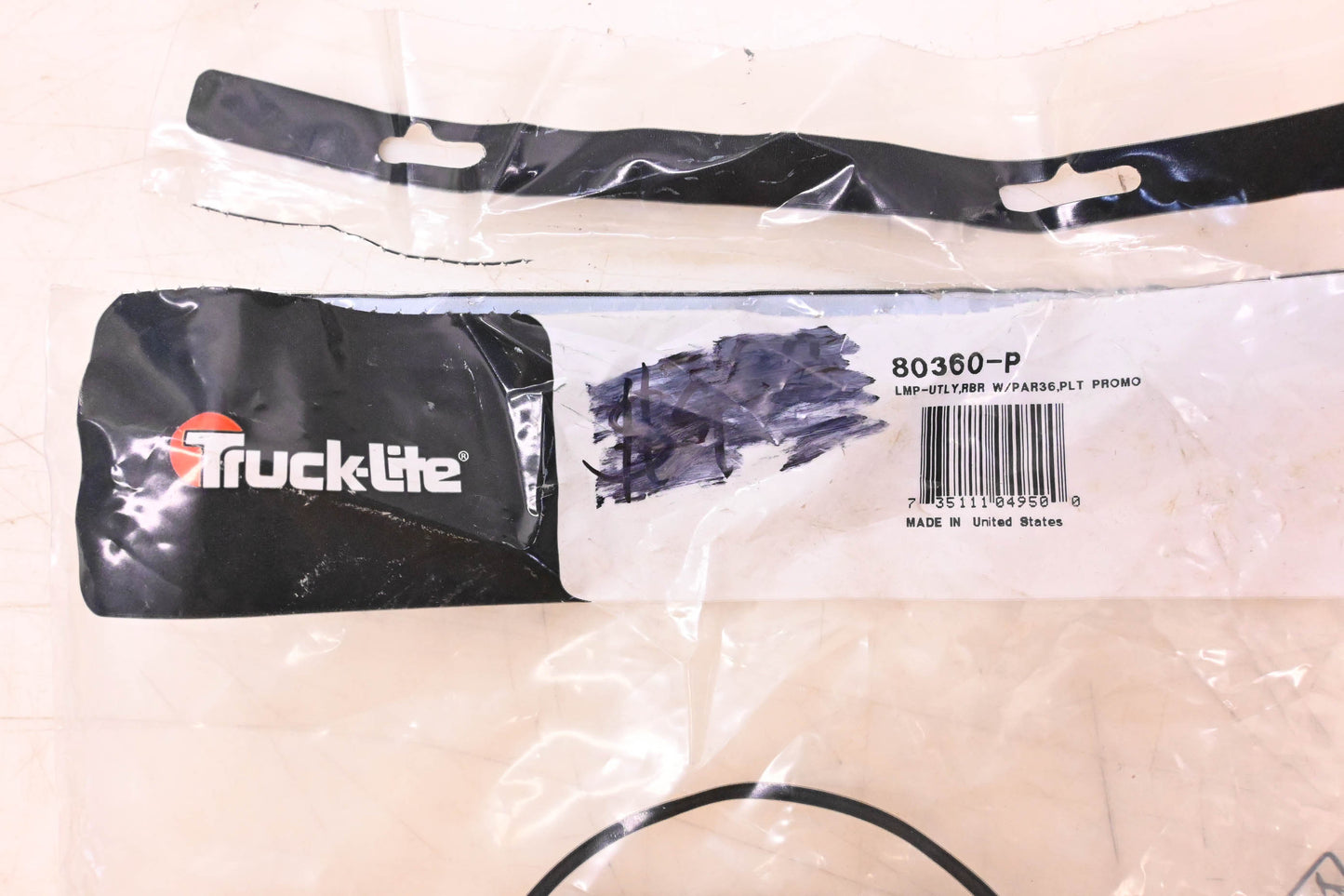 Truck-Lite 80360-P 5" Round Incandescent Lamp Kit NOS