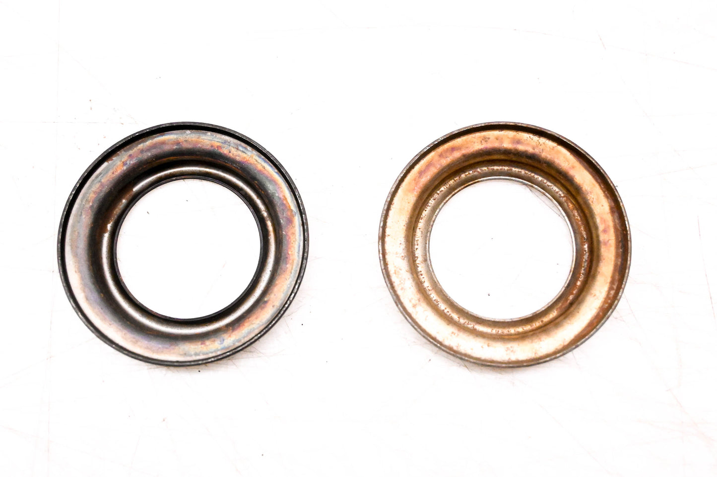 Eaton Fuller FUL2538, 2538 Transmission Spring Retainers Qty 2 NOS