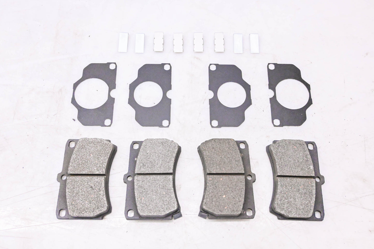 StopTech 104-04660 PosiQuiet Semi-Metallic Brake Pad Kit NOS