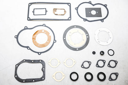 New OEM Briggs & Stratton 299719 Engine Gasket Kit NOS