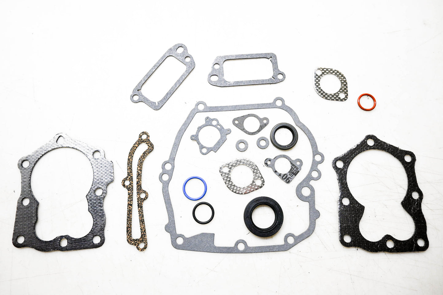 New OEM Briggs & Stratton 590508 Engine Gasket Kit NOS
