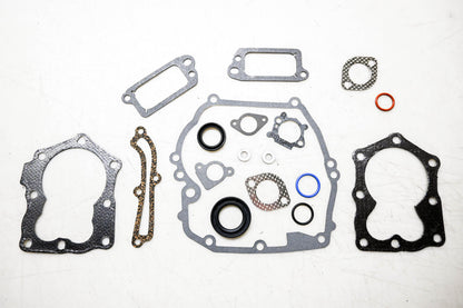 New OEM Briggs & Stratton 590508 Engine Gasket Kit NOS