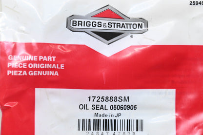New OEM Briggs & Stratton 1725888SM, 05060905 Oil Seal NOS