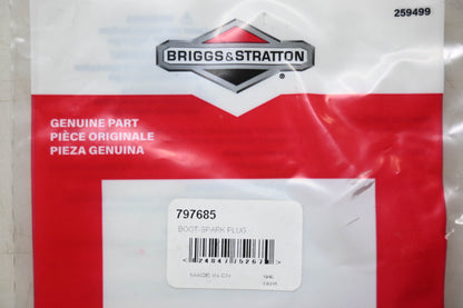 New OEM Briggs & Stratton 797685 Spark Plug Boot NOS