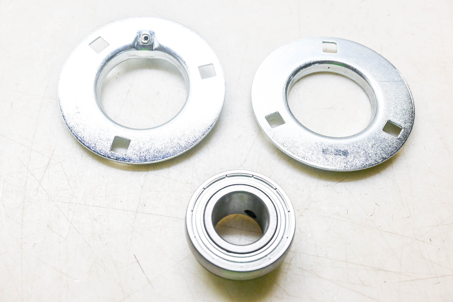 Ferris 7100021 Flange Bearing NOS