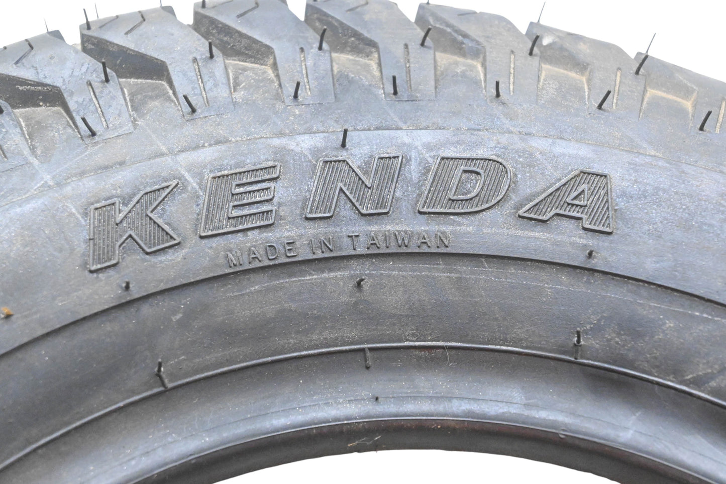 Kenda Tires110-15 Super Turf Tire 20x10.00-10 NOS