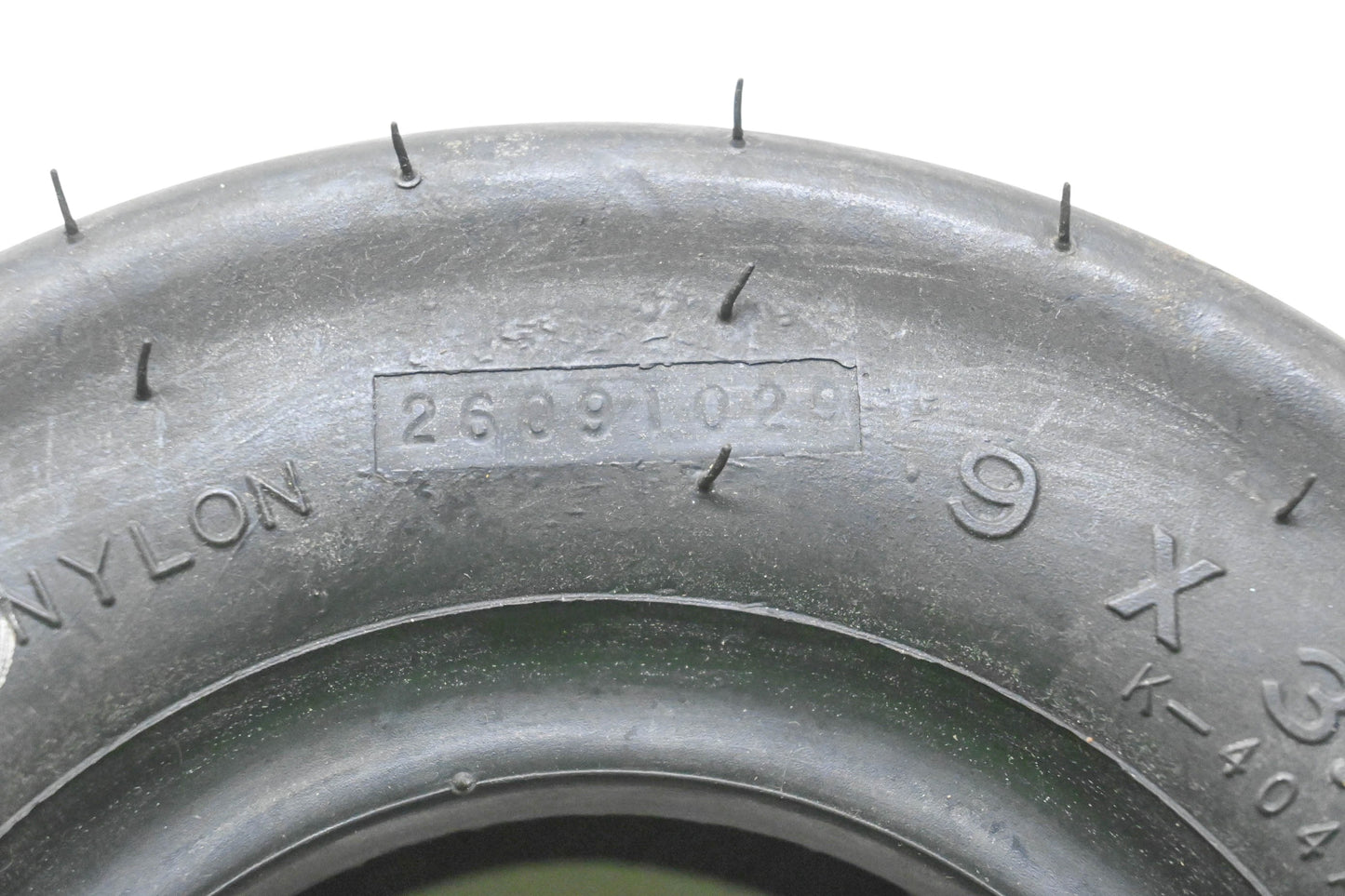 New OEM Briggs & Stratton 5021181X1SM Kenda Tire 9x350-4 NOS