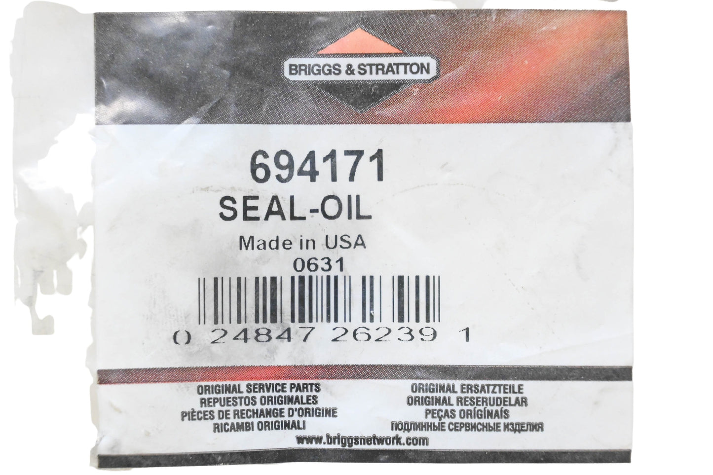 New OEM Briggs & Stratton 694171, 499310 Oil Seal NOS