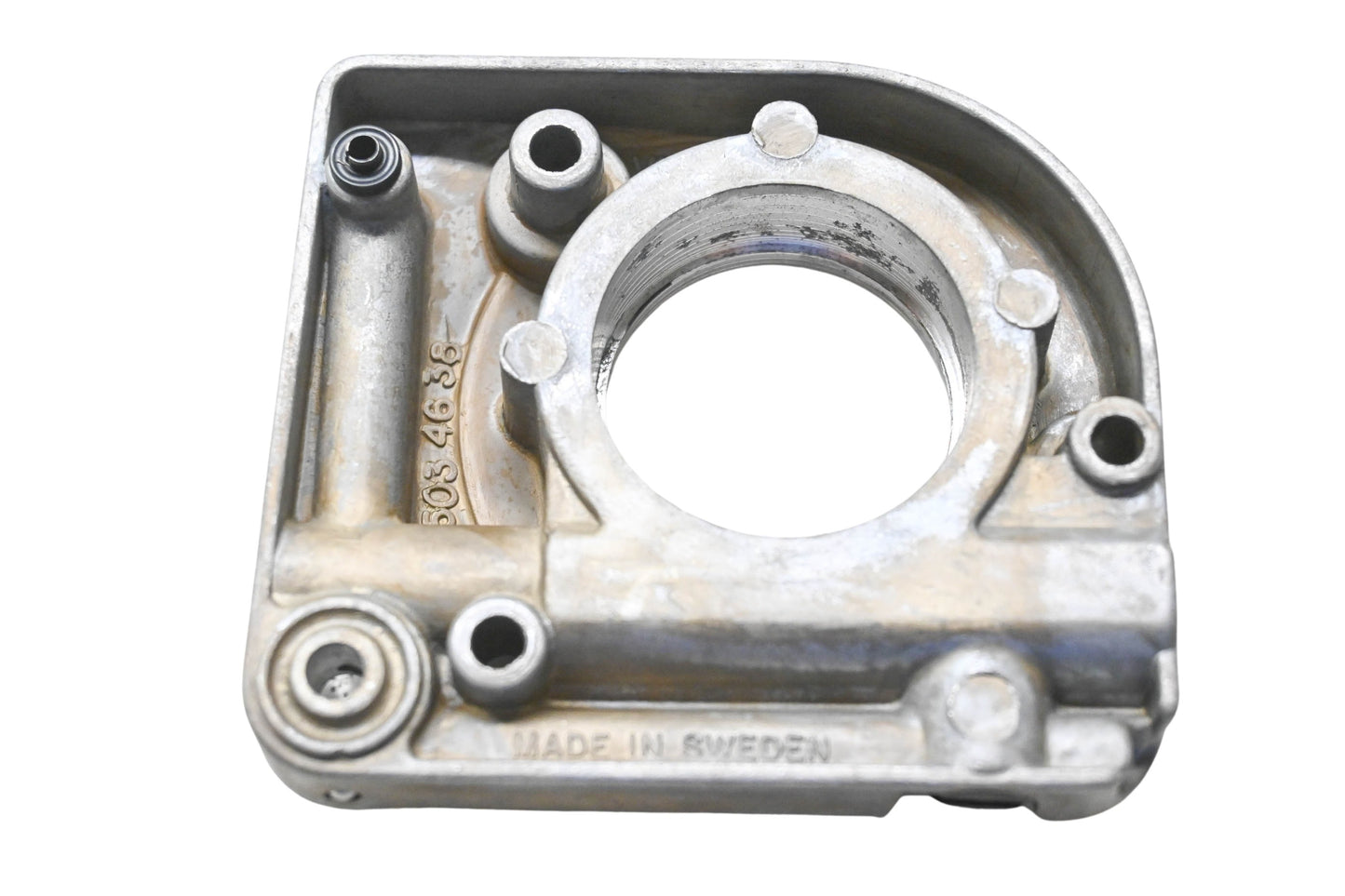 New OEM Husqvarna 503 46 37-02, 503463702 Oil Pump NOS