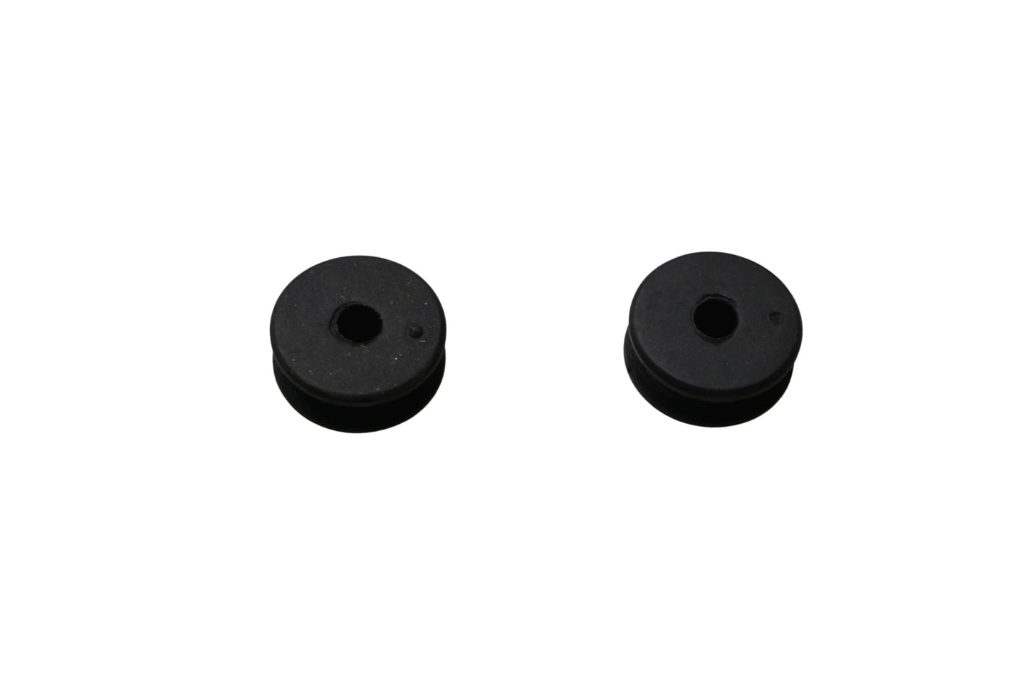 Walker 5976-2 Grommets Qty 2 NOS