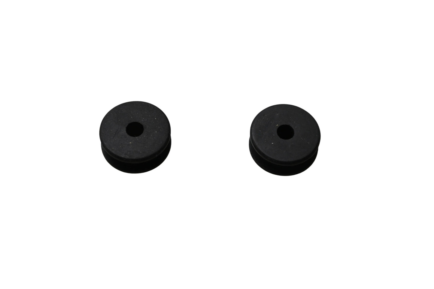 Walker 5976-2 Grommets Qty 2 NOS