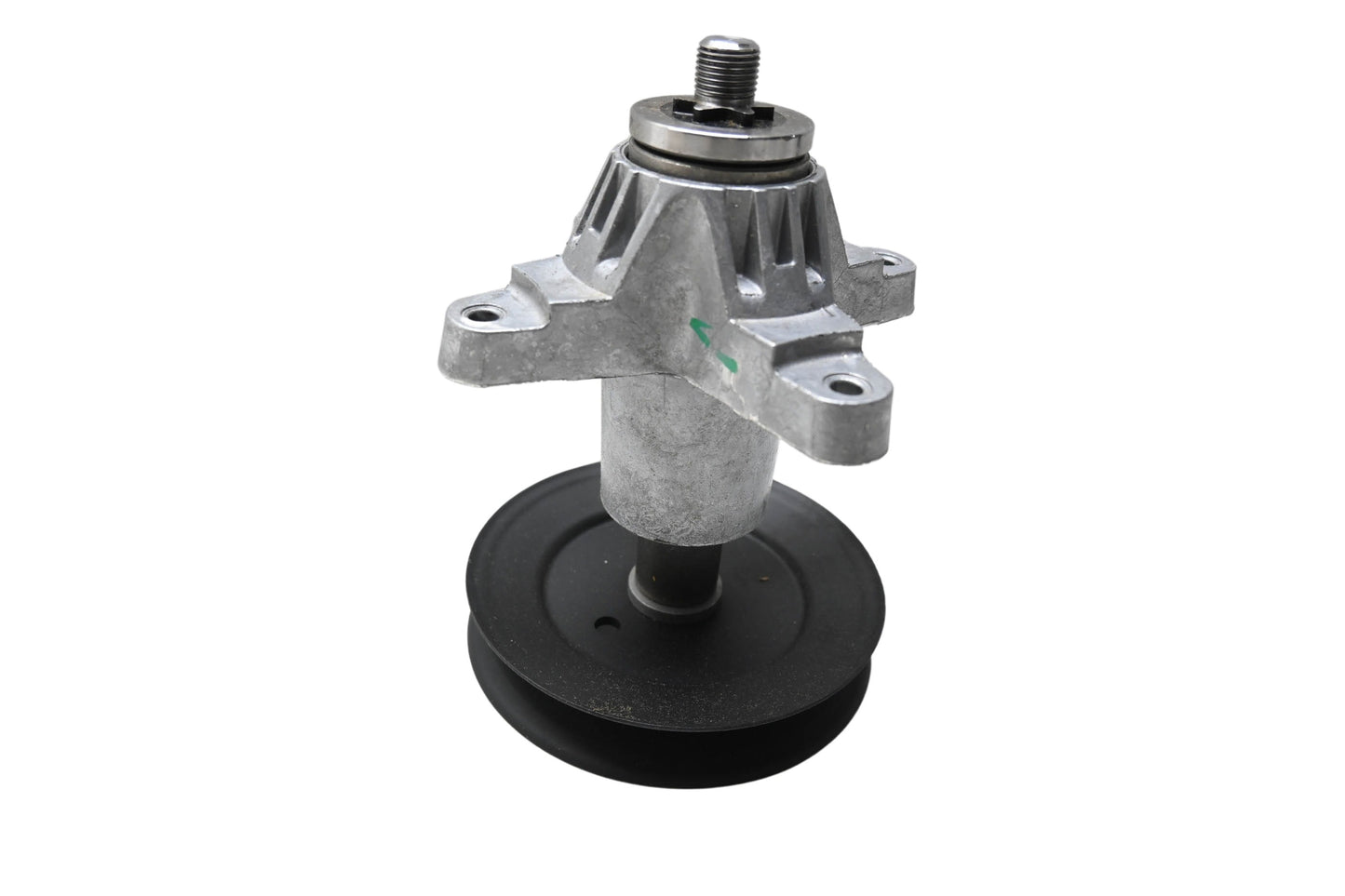MTD 918-04608A Spindle NOS