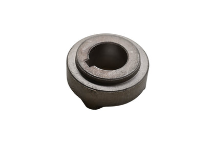 Ariens 01582100 Retainer Hub NOS