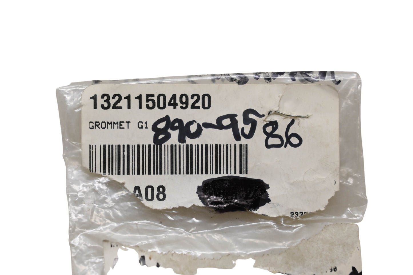 New OEM Echo 13211504920 Grommet NOS