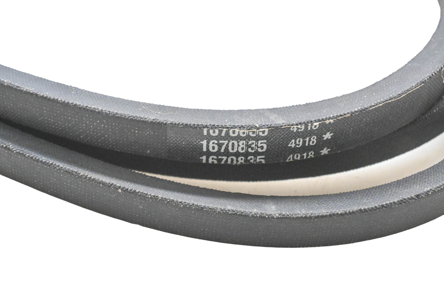 New OEM Briggs & Stratton 1670835SM V-Belt NOS