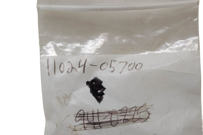 Shindaiwa 11024-05700 Bolt Screw NOS