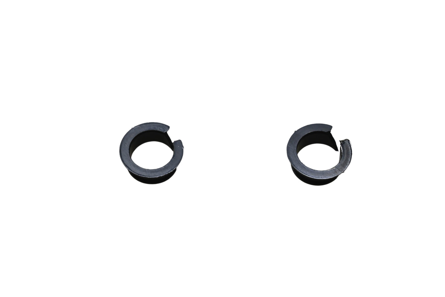 Ariens 05500020 Polyliner Bushings Qty 2 NOS