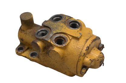 Caterpillar 0062985, 006-2985, V124498 Steering Gear Valve