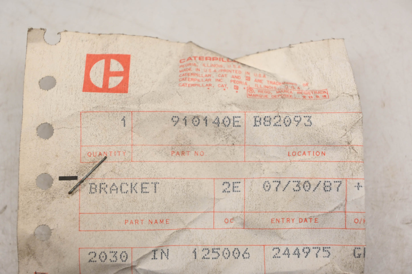 Caterpillar 910140, 091-0140 Hose Bracket NOS