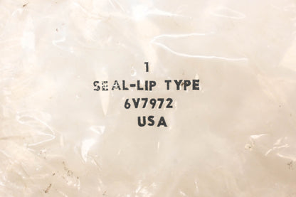 Caterpillar 6V7972, 6V-7972 Lip Style Oil Seal NOS