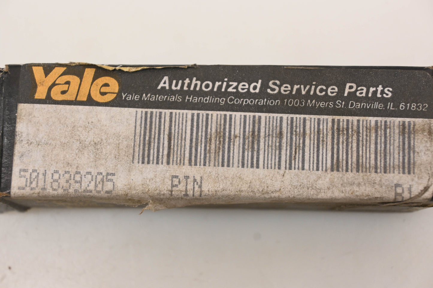 Yale 501839205 Axle Link Pin NOS