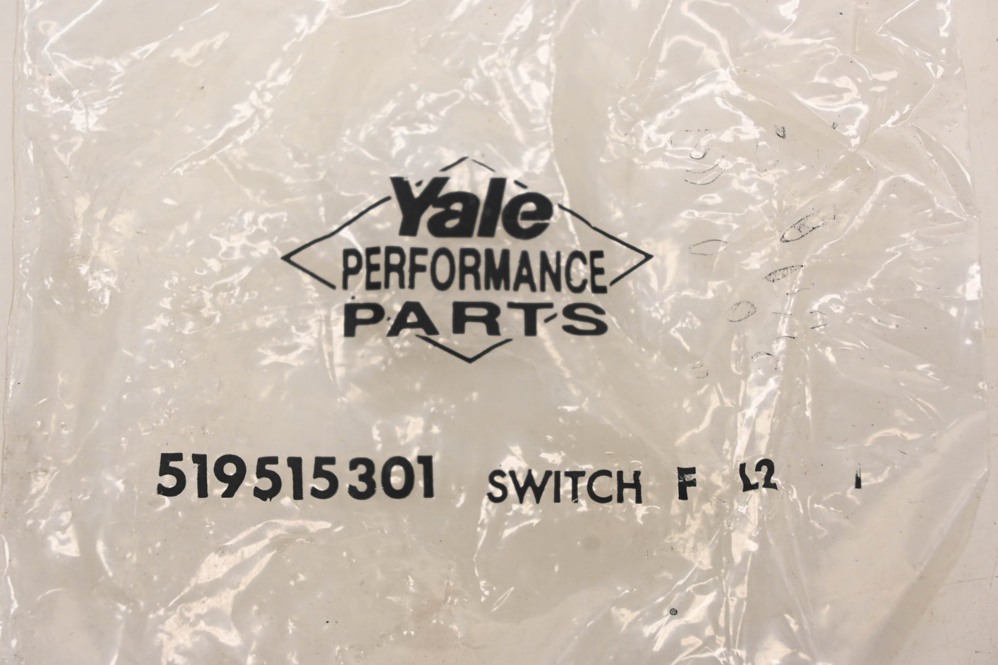 Yale 519515301 Micro Switch With Roller NOS
