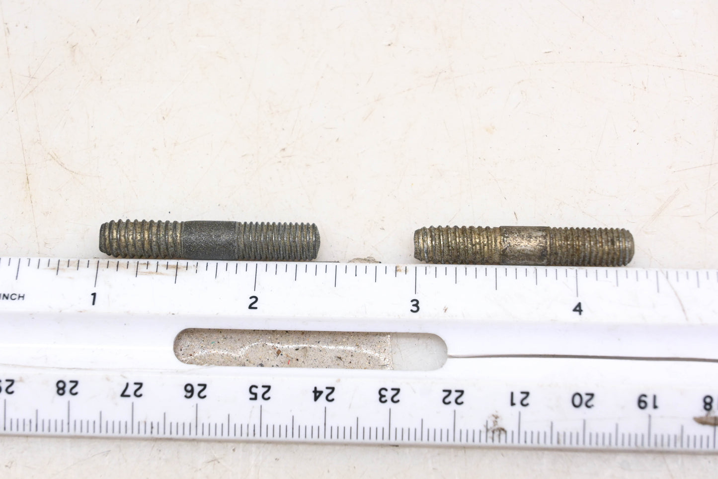 Aftermarket 16-20075 Studs Qty 2 NOS