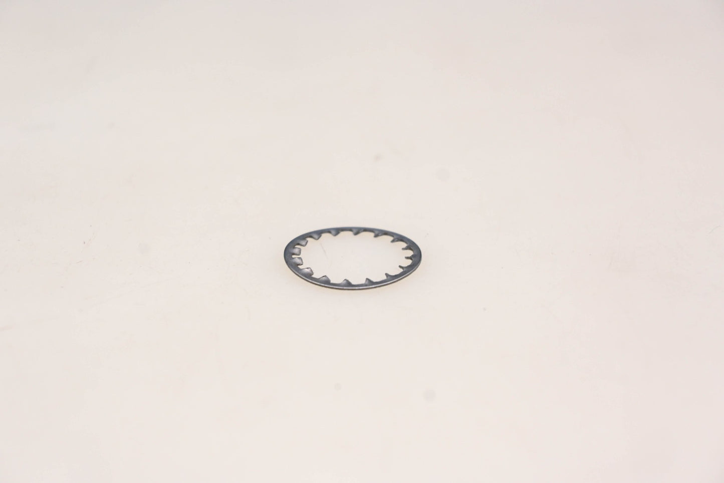 New OEM Briggs & Stratton 94281 Lock Washer NOS