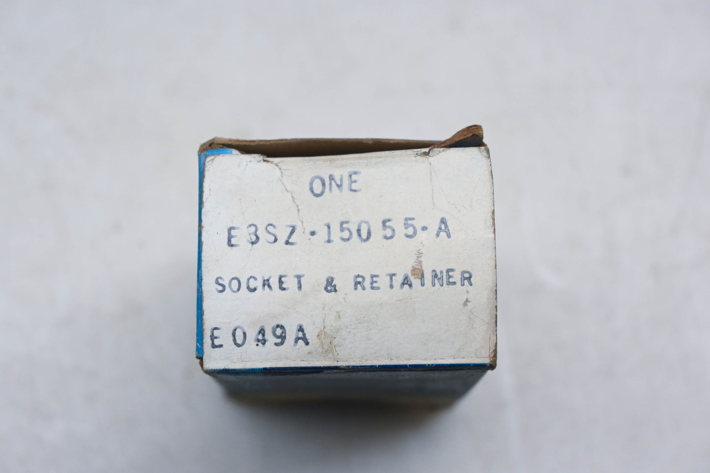 New OEM Ford E3SZ-15055-A Cigarette Lighter Socket Retainer & Ring