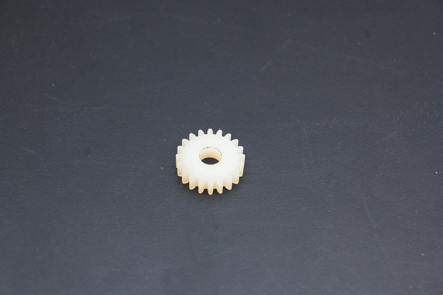 Crown 80275, 080275 Pinion Gear NOS