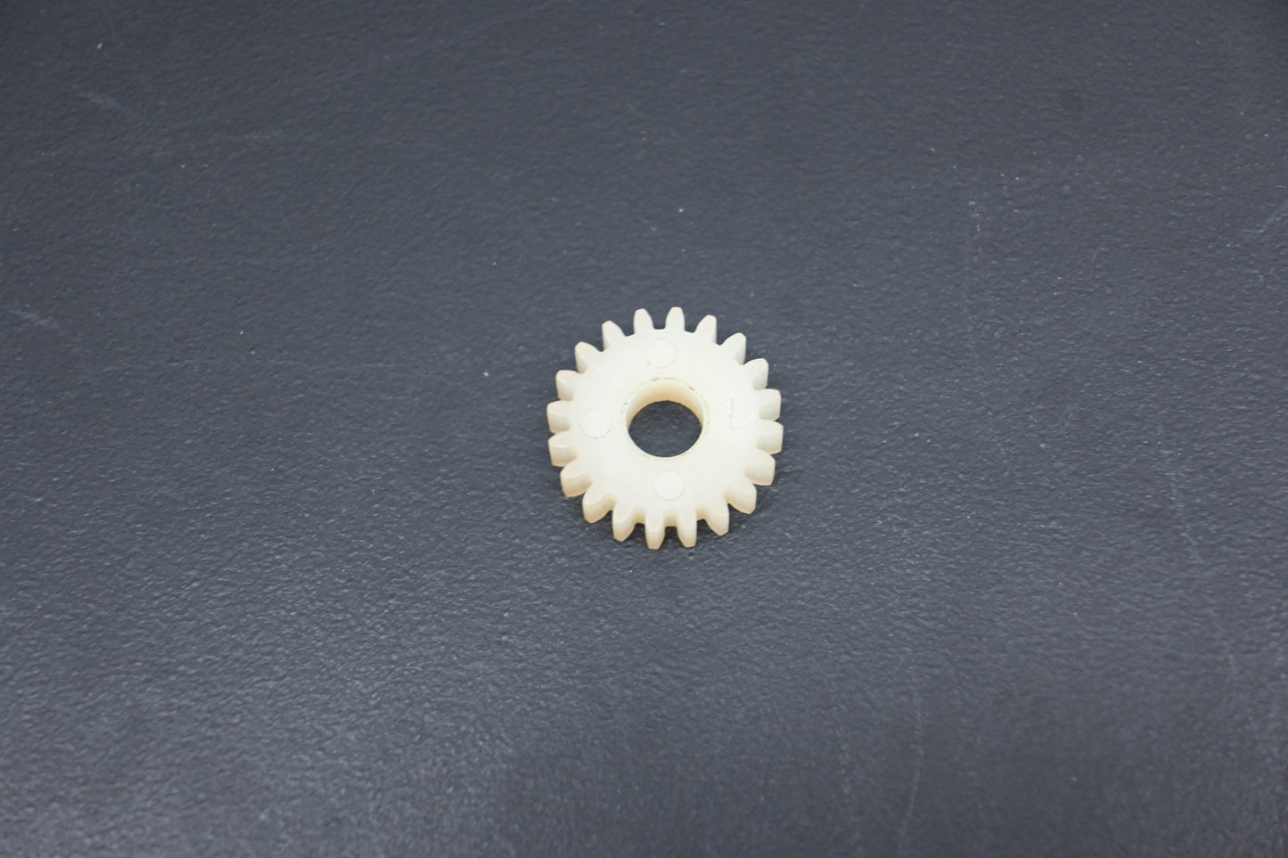 Crown 80275, 080275 Pinion Gear NOS