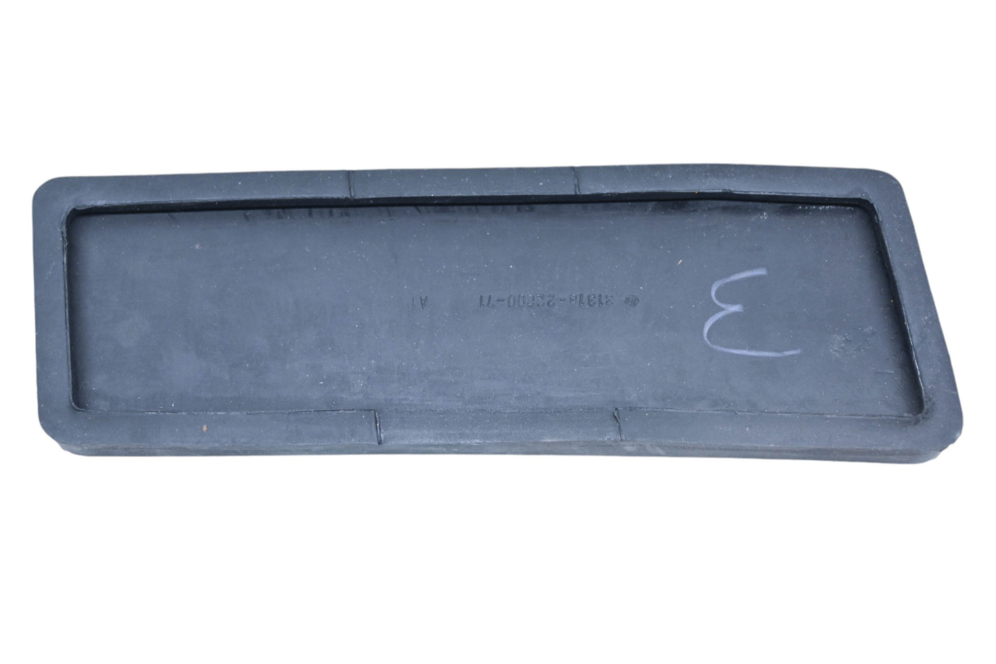 New OEM Toyota 31318-22000-71 Forklift Pedal Pad NOS