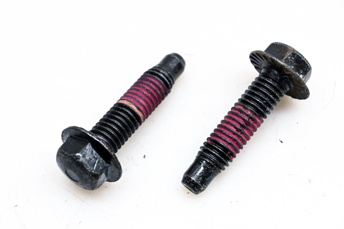 New OEM Polaris 7512587 Bolts Qty 2 NOS