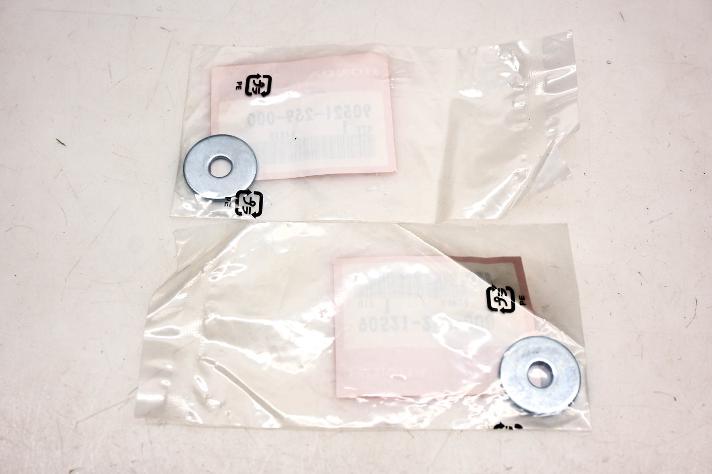 New OEM Honda 90521-259-000 Washers Qty 2 NOS