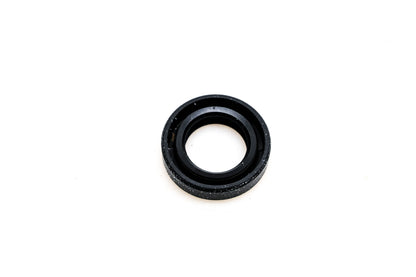 New OEM Honda 91201-415-013 Oil Seal 17x28x7 NOS