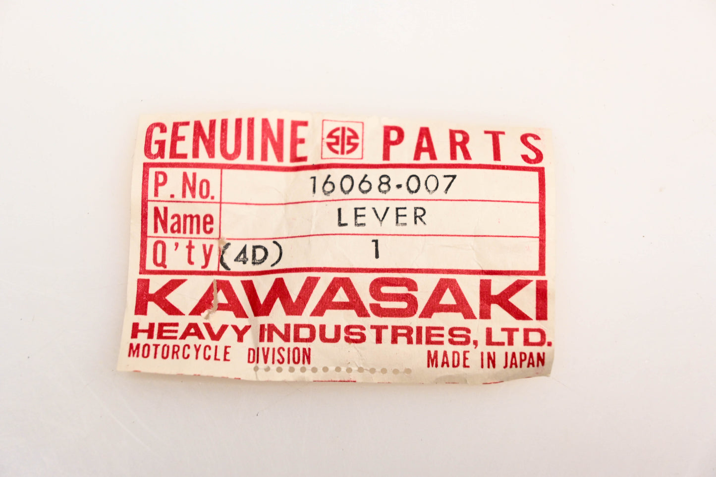 New OEM Kawasaki 16068-007 Lever NOS