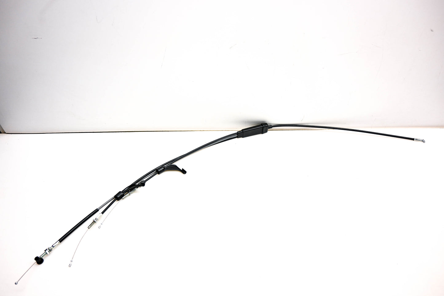 New OEM Arctic Cat 0687-060 Throttle Cable NOS