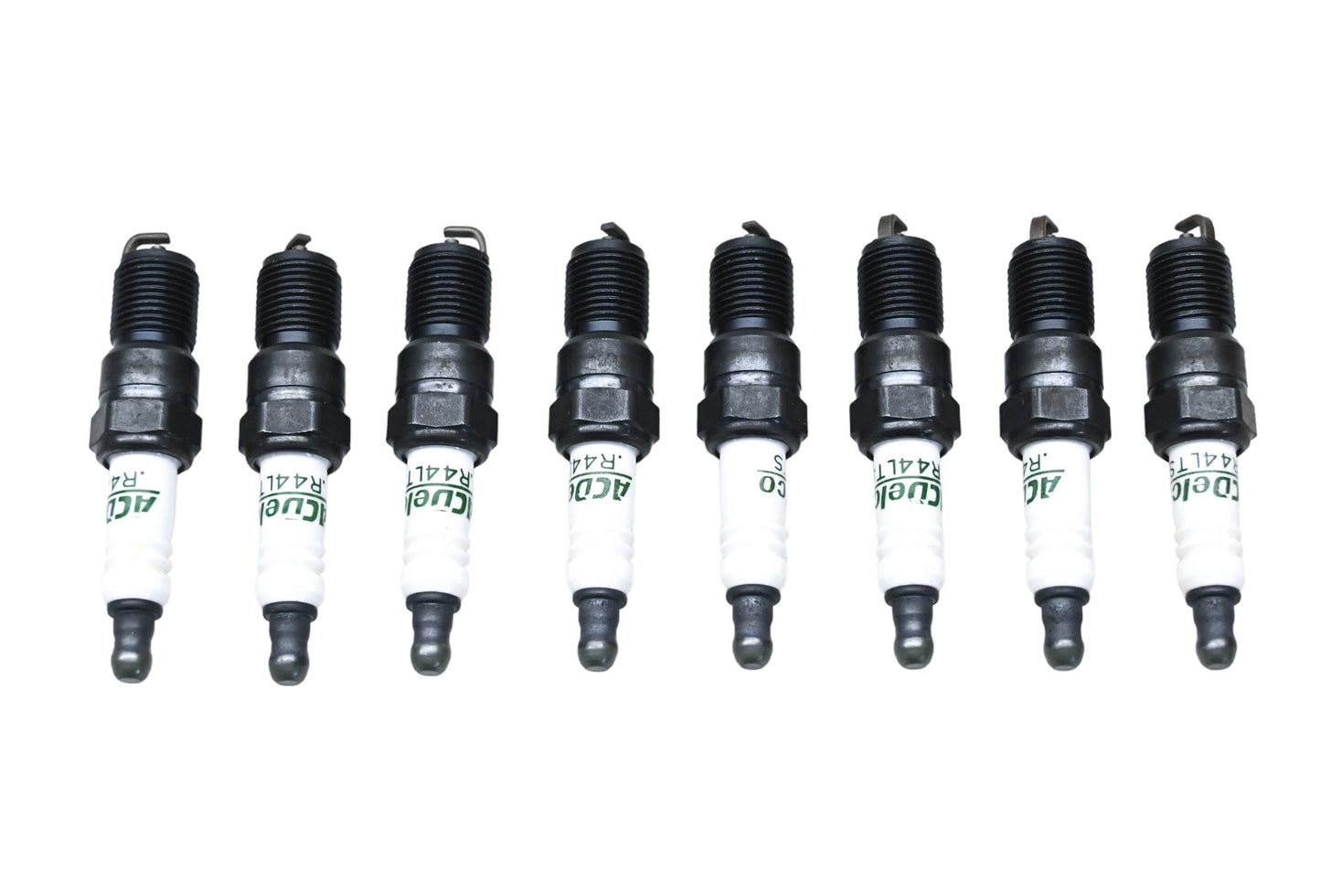 ACDelco R44LTS, 5613611 Spark Plugs Qty 8 NOS