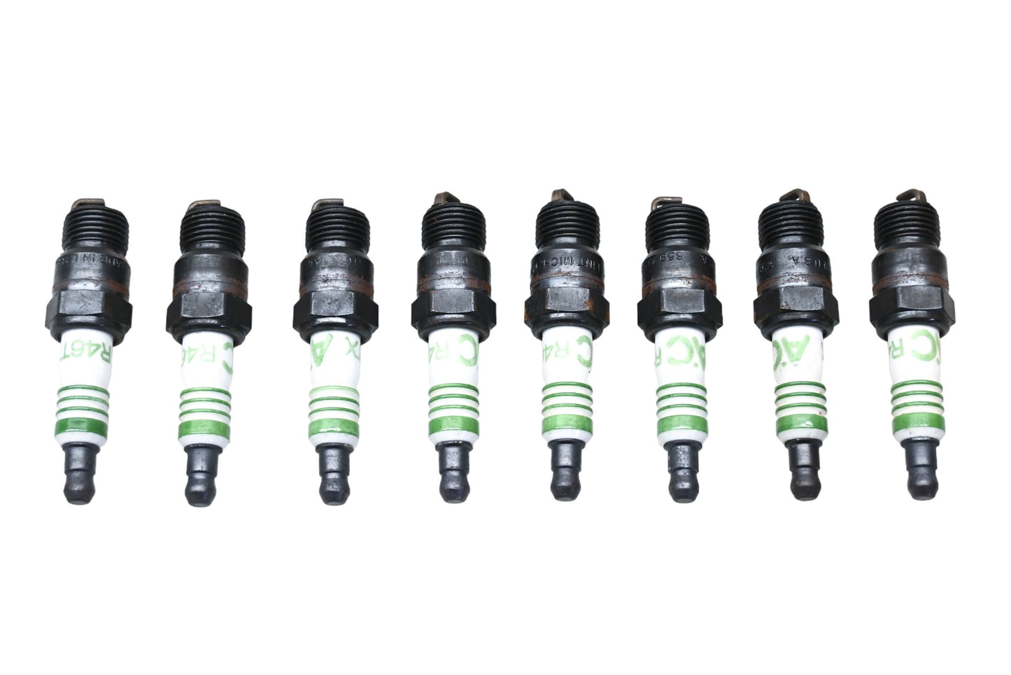 ACDelco R46TX, 5613579 Acniter II Spark Plugs Qty 8 NOS