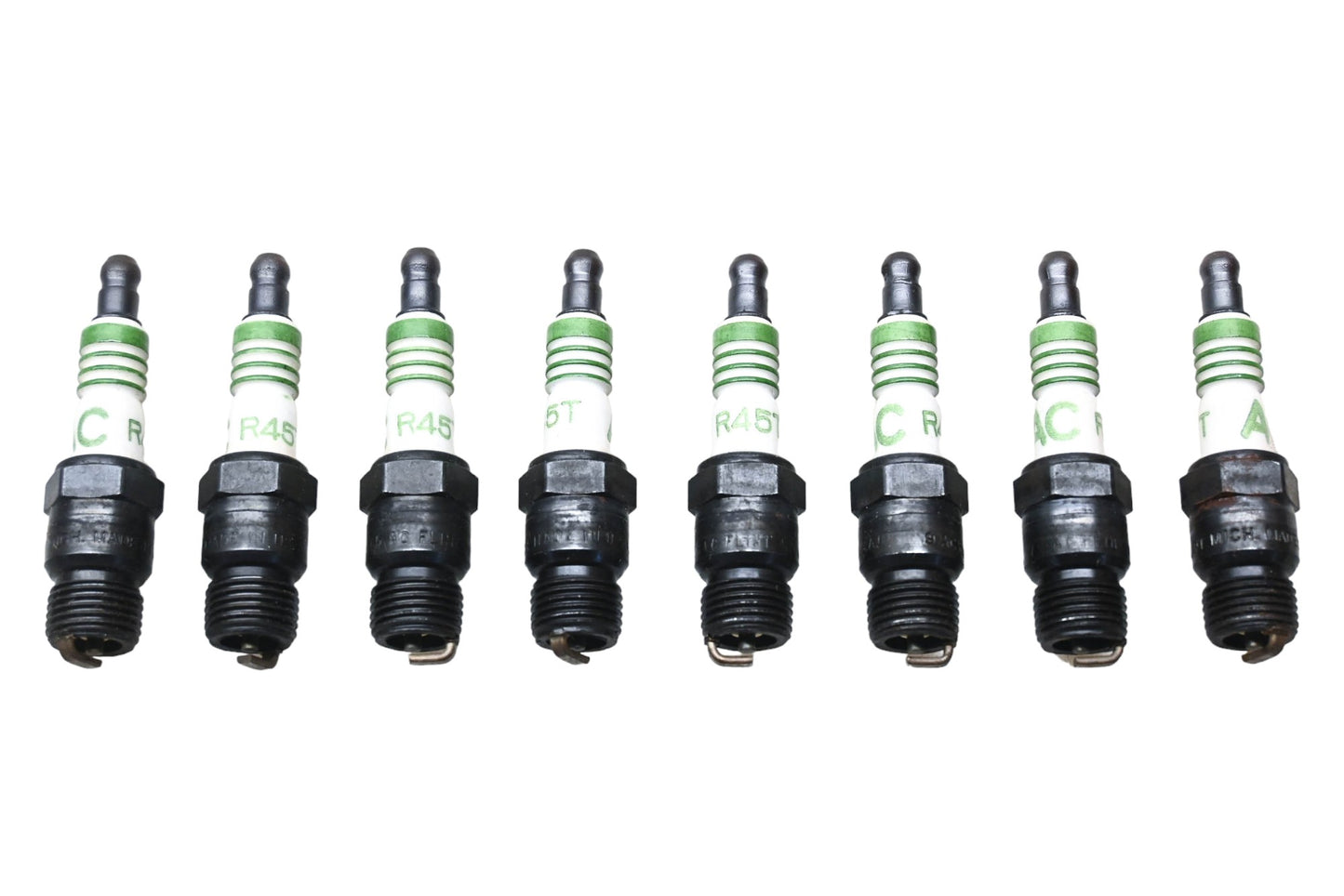 ACDelco R45T, 5613356 Acniter II Spark Plugs Qty 8 NOS
