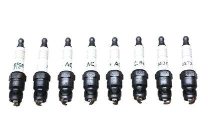 ACDelco R43TS, 5613325 Spark Plugs Qty 8 NOS