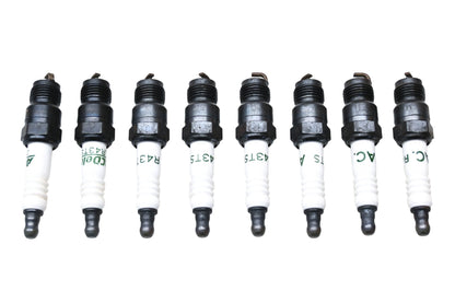 ACDelco R43TS, 5613325 Spark Plugs Qty 8 NOS