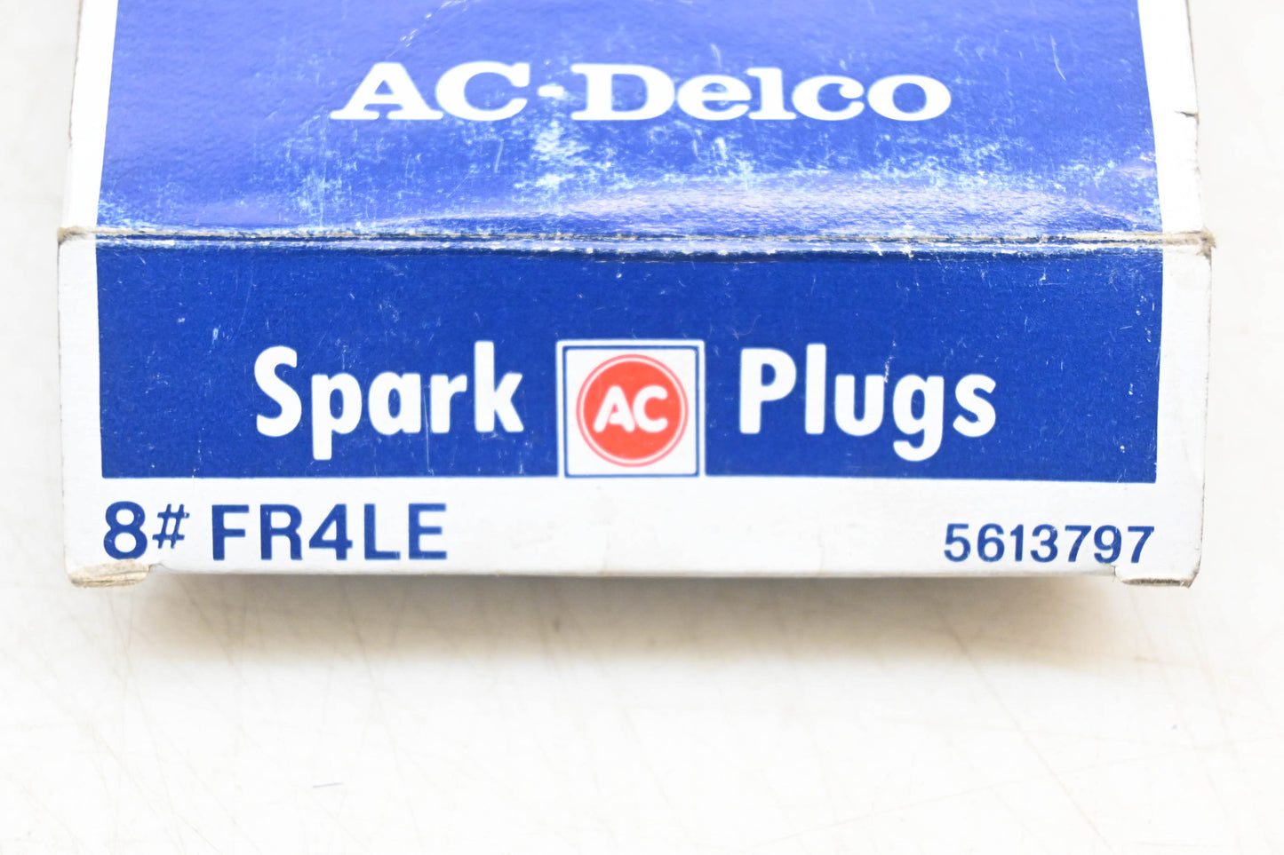 ACDelco FR4LE, 5613739 Spark Plugs Qty 8 NOS
