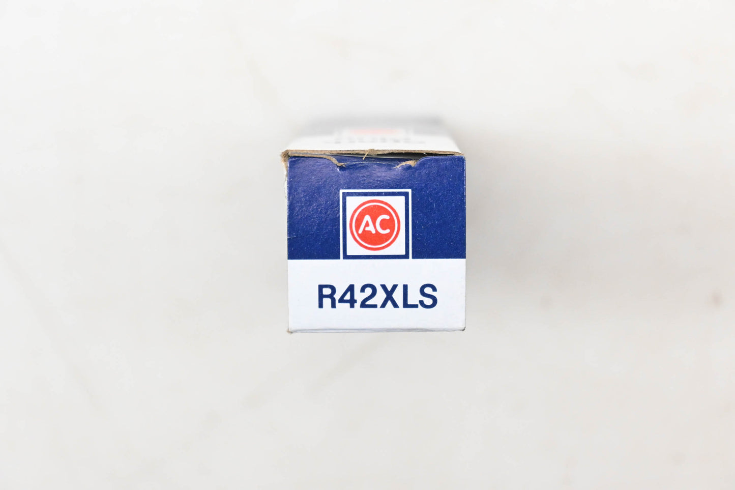 ACDelco R42XLS, 5613100 Spark Plugs Qty 2 NOS