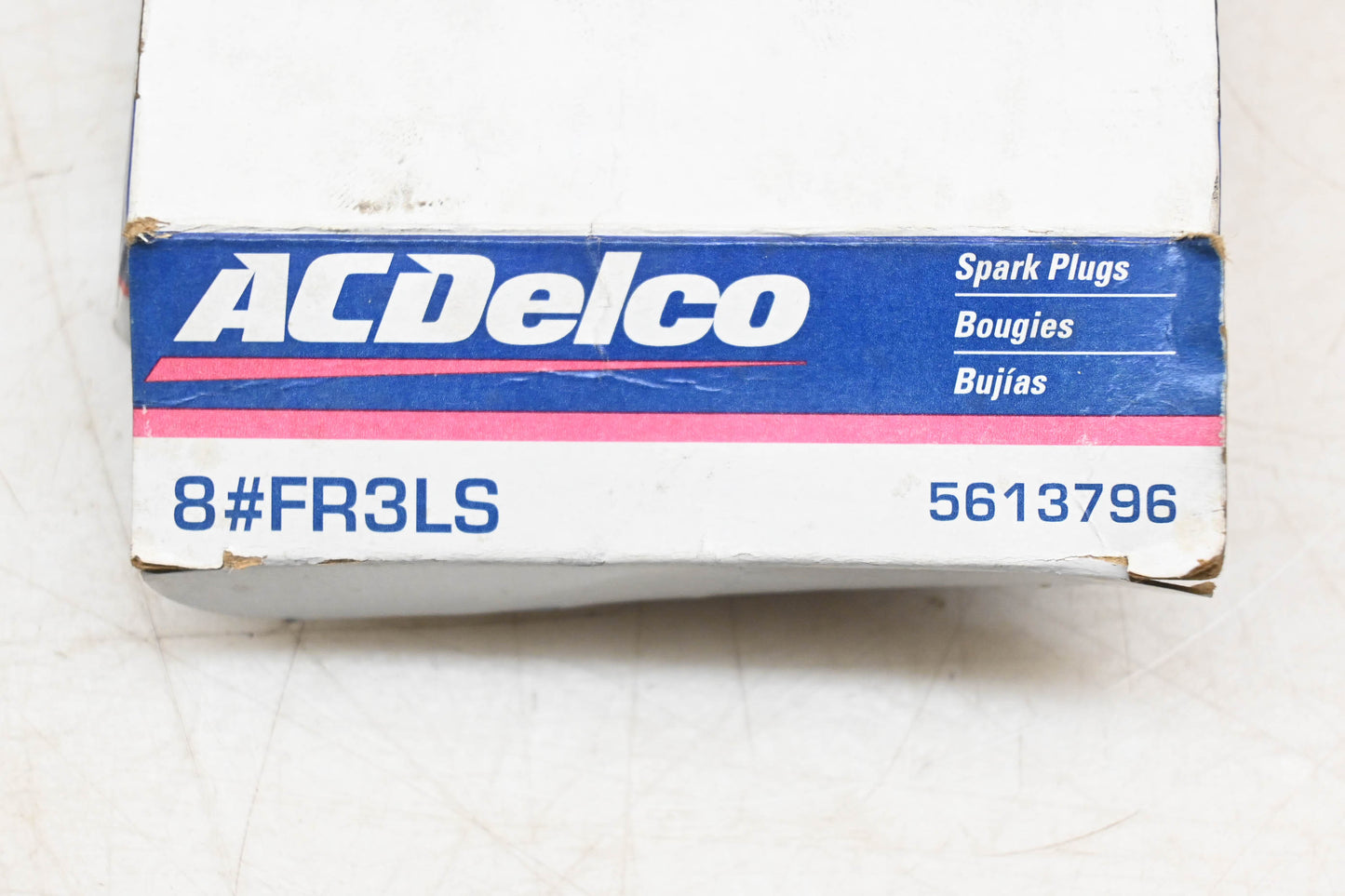 ACDelco FR3LS, 5613796 Spark Plugs Qty 2 NOS