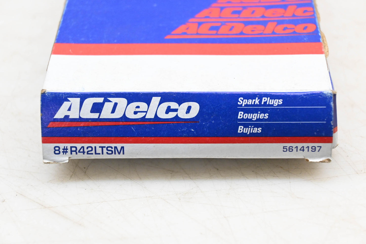 ACDelco R42LTSM, 5614197 Spark Plugs Qty 4 NOS