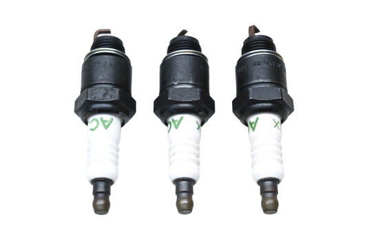 ACDelco R46SX, 5613881 Spark Plugs Qty 3 NOS